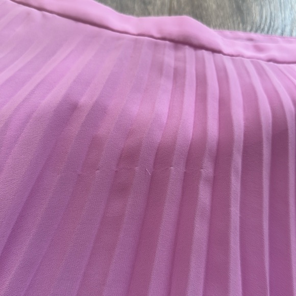 ASOS petite Elegant Pink Pleated Skirt flowy feminine - Picture 8 of 8